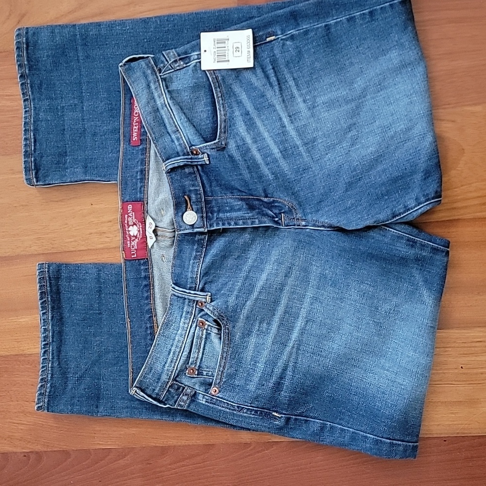 Lucky Brand Sweet Capri denim cuffed cropped jean - Picture 2 of 6
